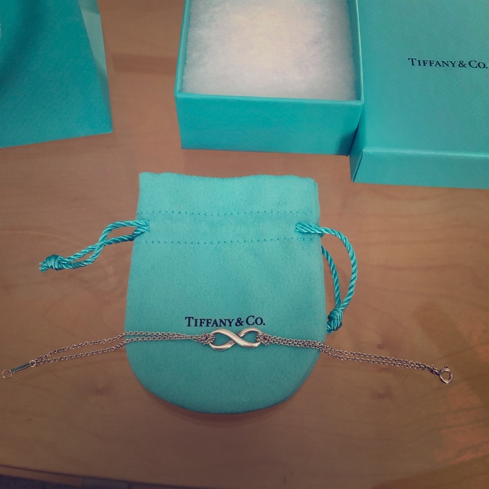 Tiffany & Co Infinity Chain Bracelet